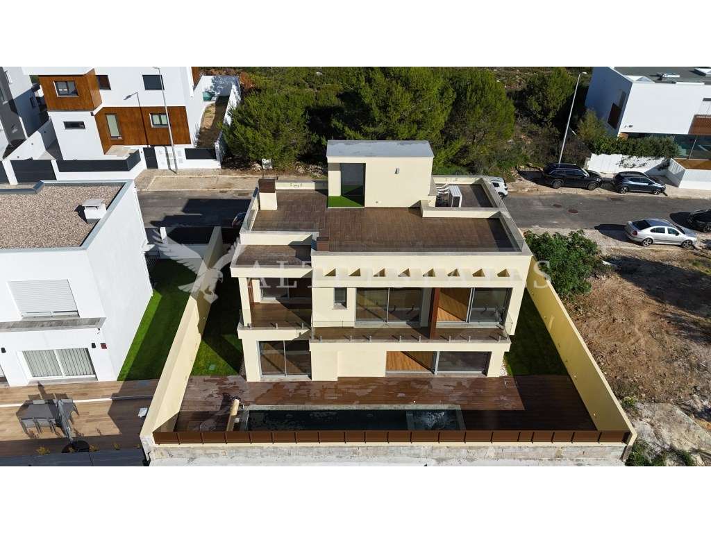 Moradia Contemporânea T4 com Acabamentos Premium e Vista 360º em Mu...-56