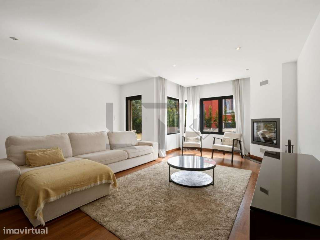 Fantástico Apartamento T3 de Luxo para Arrendamento com Terraço, Pi... - Grande imagem: 4/28