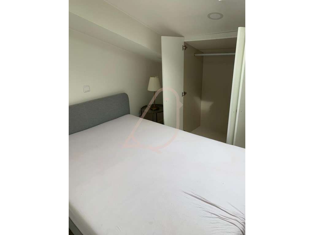 Suite Individual / Arrendar / Fátima!!! - Grande imagem: 3/6