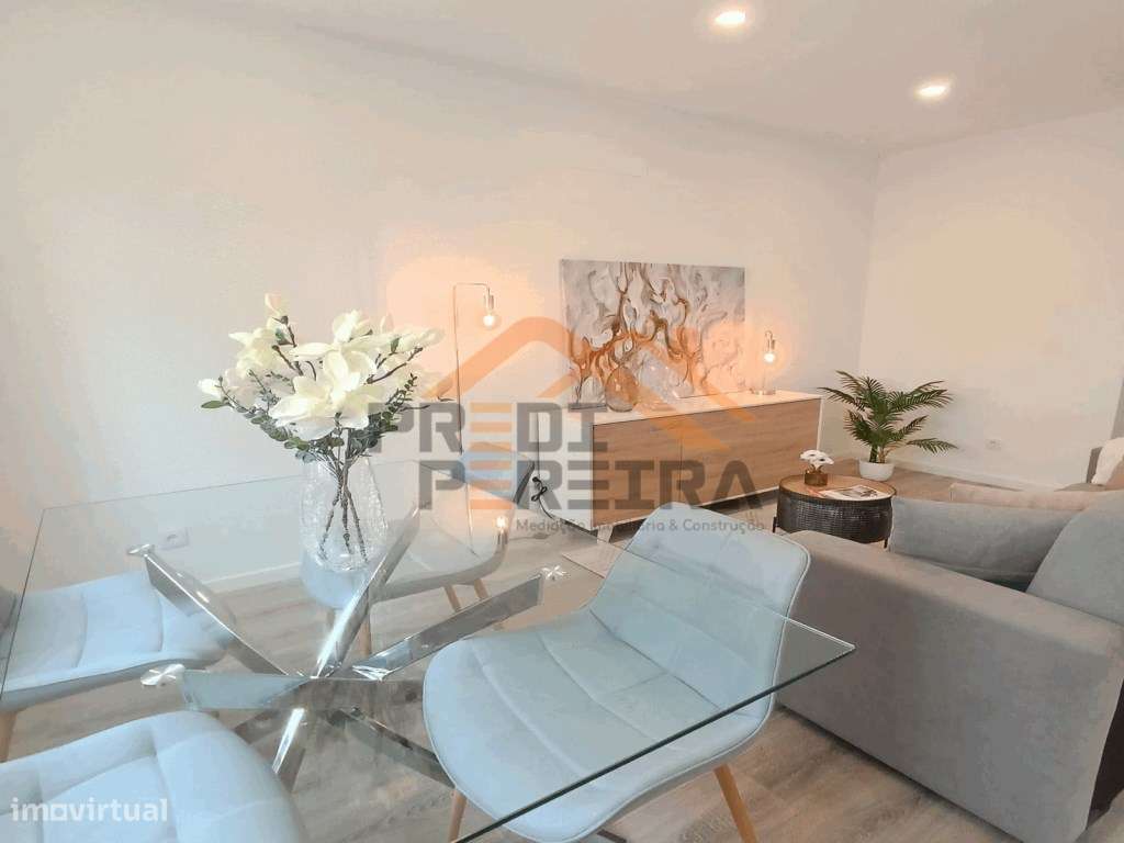 T3 com duas frentes em Penha de França. - Grande imagem: 5/28