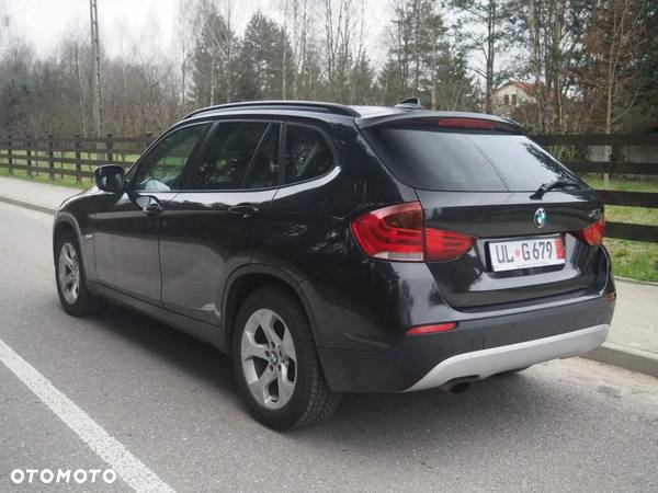 BMW X1 sDrive18d Sport Line - 16