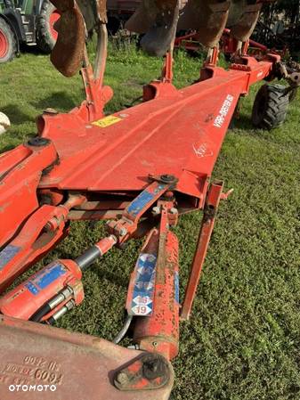 Kuhn pług 6 skibowy obrotowy Kuhn 5 + 1 vari master 182 - 10