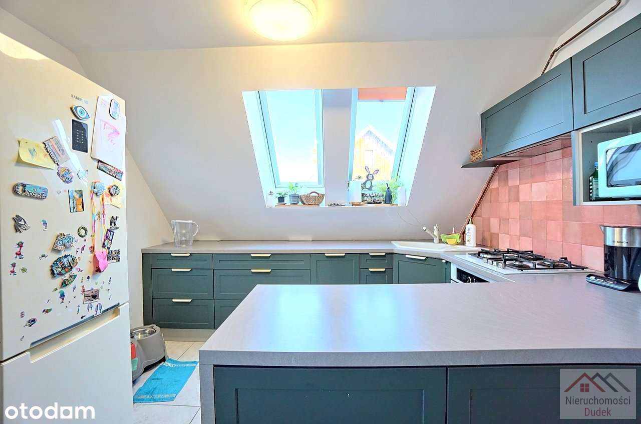 Pół domu po kapitalnym remoncie, wyposażone-8