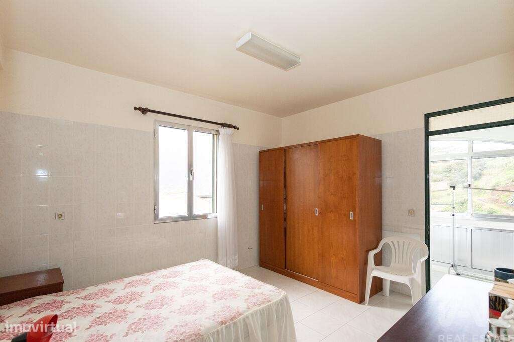 Casa / Villa T4 em Porto da Cruz de 240,00 m2 - Grande imagem: 5/29