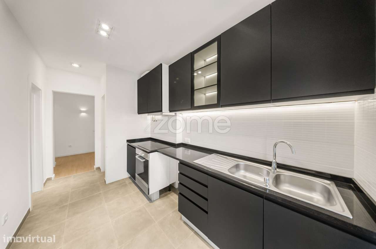 T3 Renovado a 5 Minutos da Praia, São João do Estoril-4