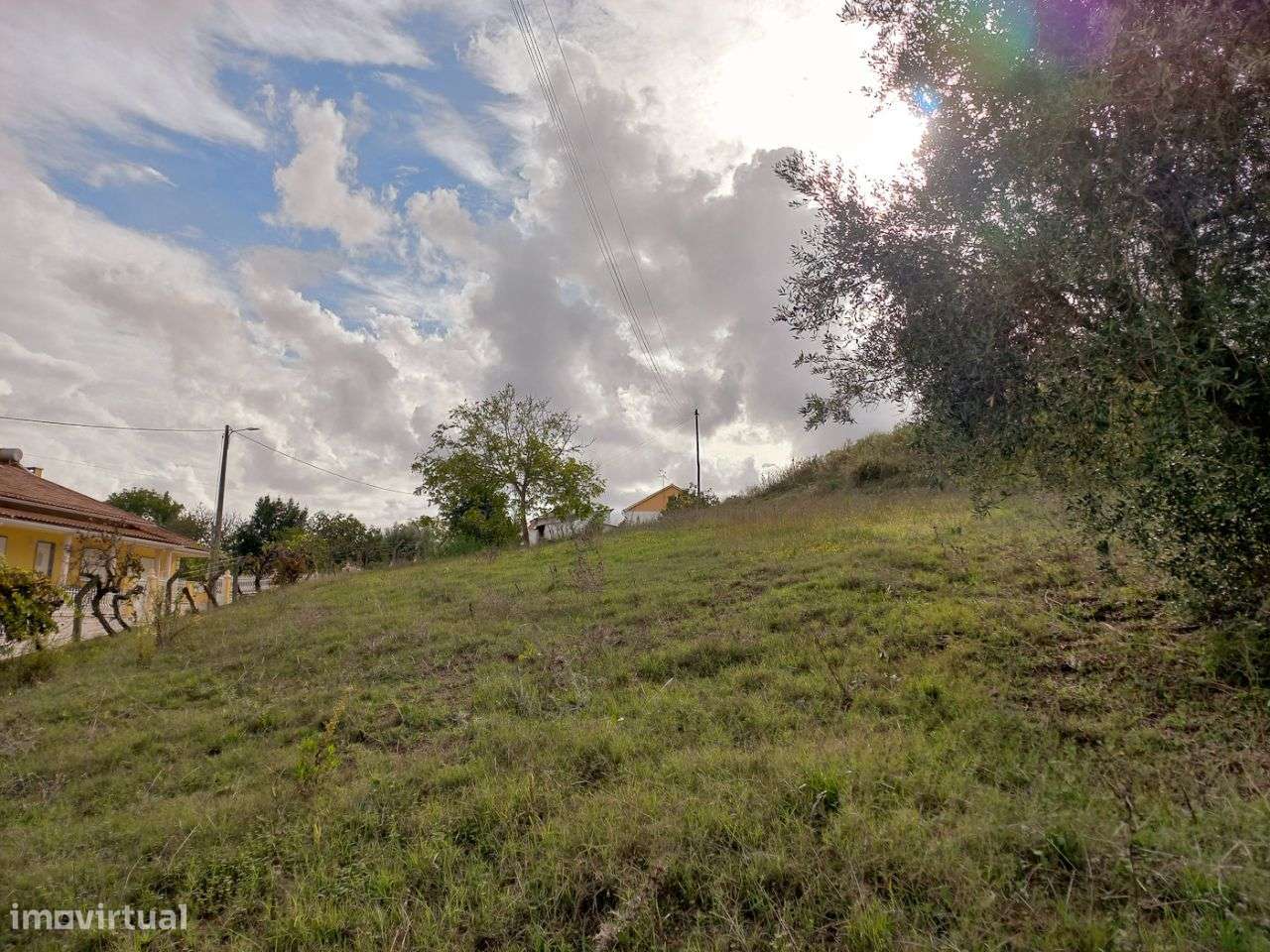 Terreno com 2.251 m2 para construção de moradia - Grande imagem: 4/9