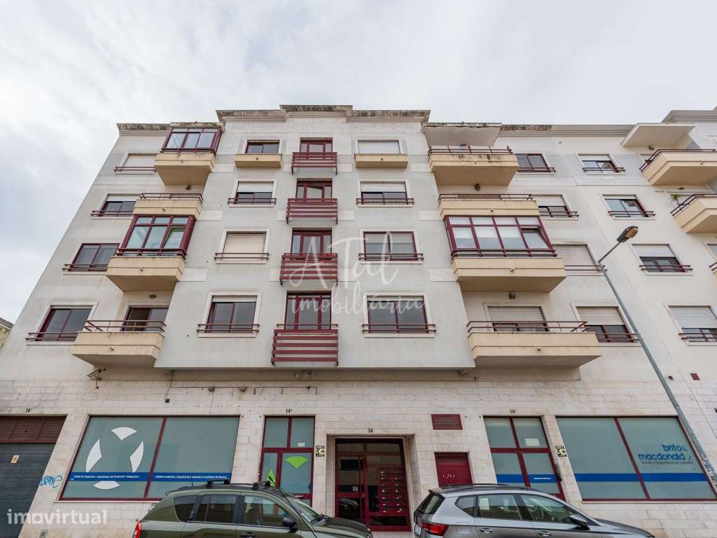 Apartamento T3 com Estacionamento | 10 min de Lisboa-33