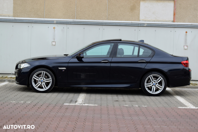 BMW Seria 5 520d xDrive - 17