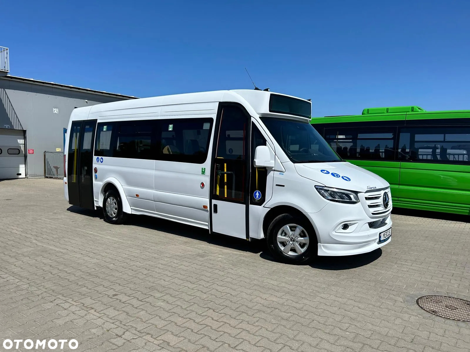 Mercedes-Benz Sprinter - 3