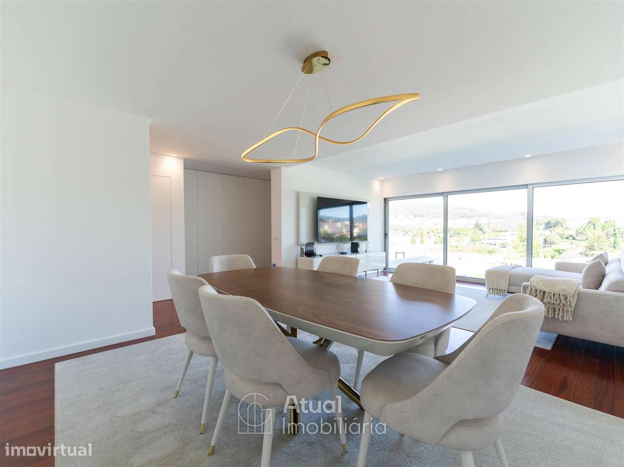 Moradia em Banda T3+1 Venda em Caldas de Vizela (São Miguel e São João - Grande imagem: 4/23