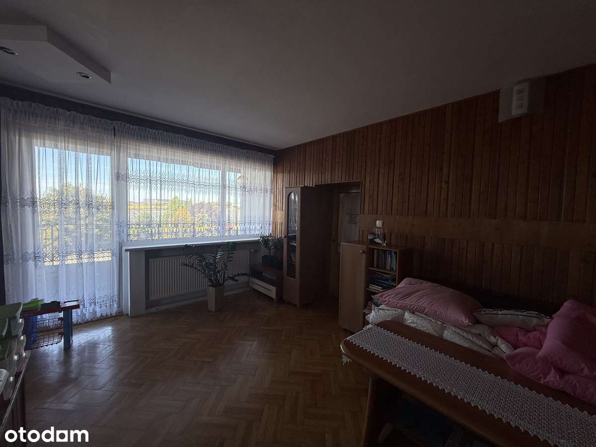 Przestronny dom 300 m² | 3 kondygnacje | Pleszew-10