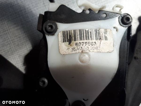 AUDI A4 B6 PAS BEZPIECZEŃSTWA LEWY TYŁ 6079503 - 3