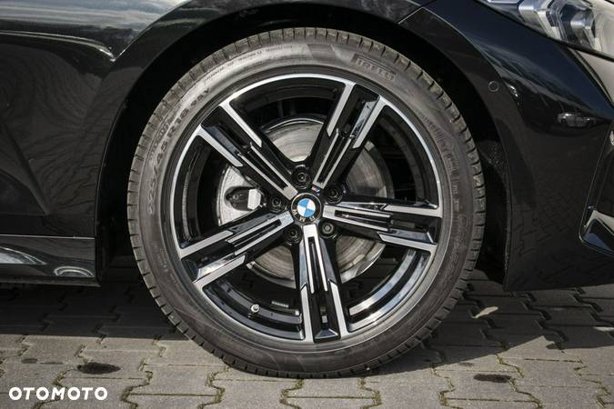 BMW Seria 3 320i - 12