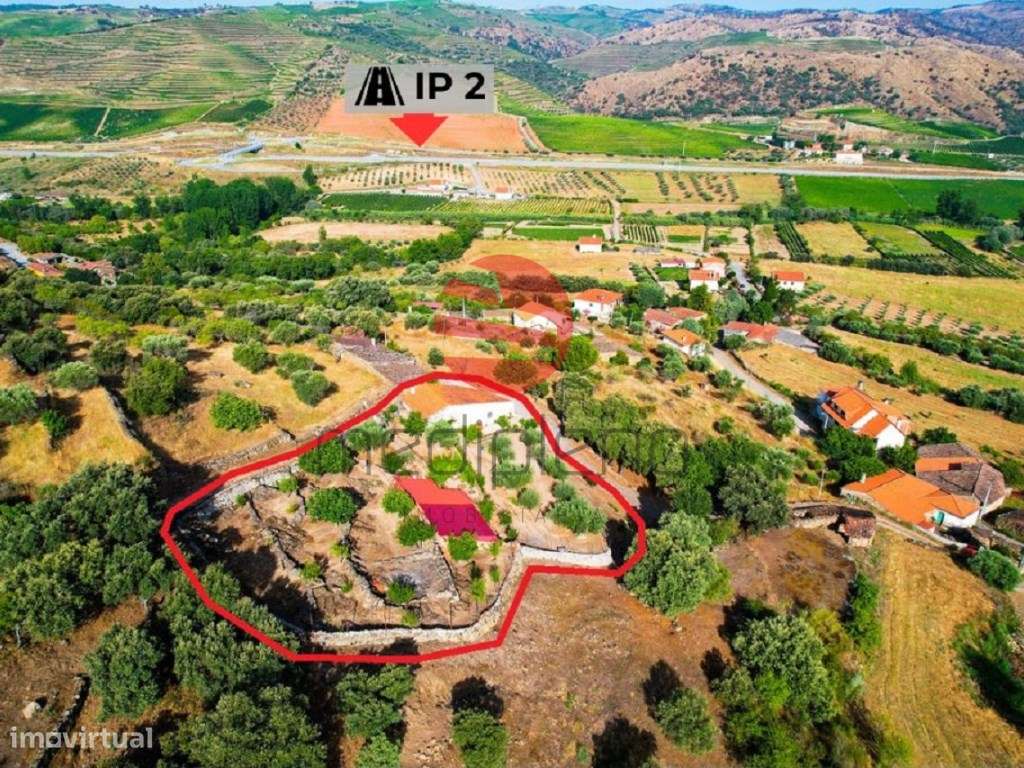 MORADIA T2 C/ GARAGEM E TERRENO-24