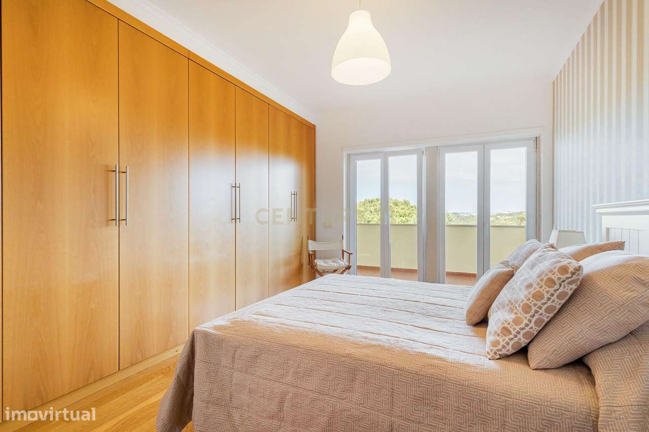 Moradia T3 Cascais venda | Jardim Privativo e Vista para o Parque Natu-20