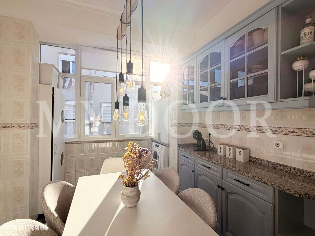 Apartamento T2 - Moscavide - Vista e muita LUZ - 3º andar-21