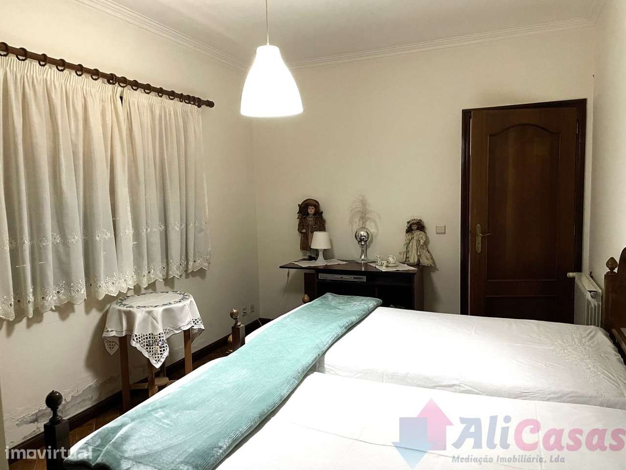 Vivenda Isolada C/ 2.719m2 de Terreno-35