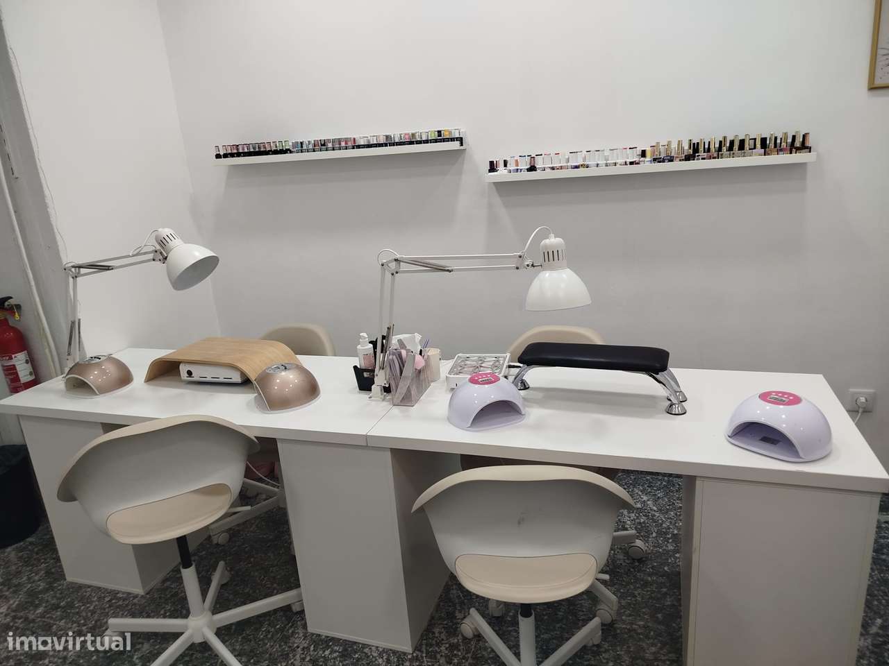 Trespasse de Salão de Beleza no Lumiar – Pronto a Funcionar-11