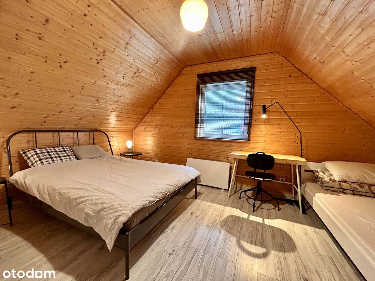 Dom nad morzem - fotowoltaika, umeblowany-9