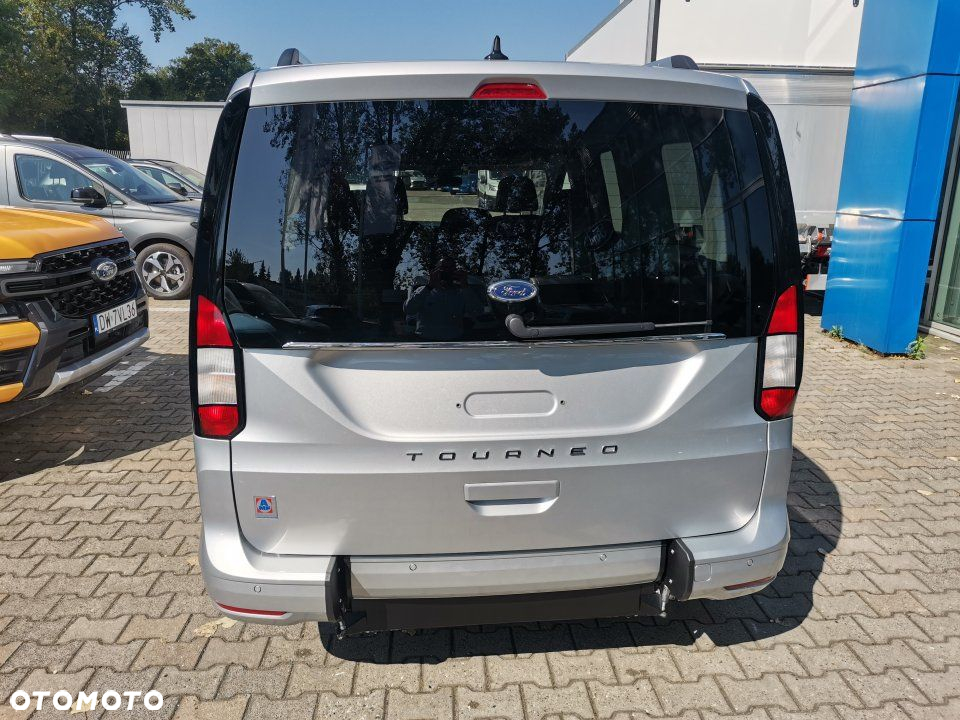 Ford Tourneo Connect - 3