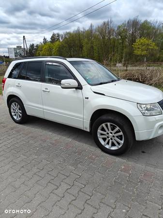 Suzuki Grand Vitara 3.2 V6 Elegance - 3