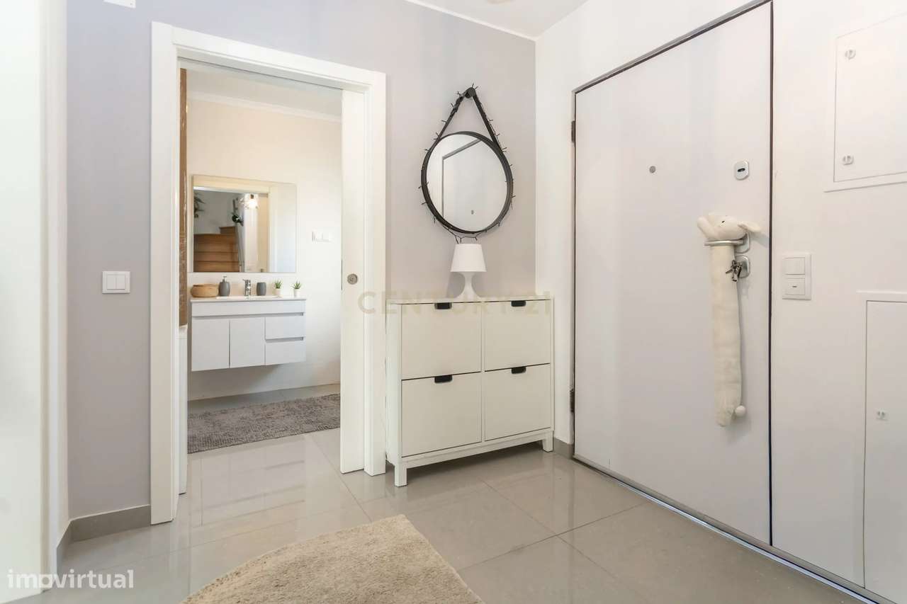 Moradia em banda T3 no Alto do Moinho-4