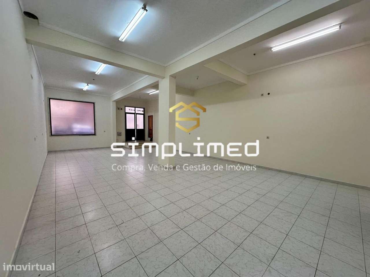 Loja Ampla em São Marcos – Agualva-Cacém - Grande imagem: 2/15