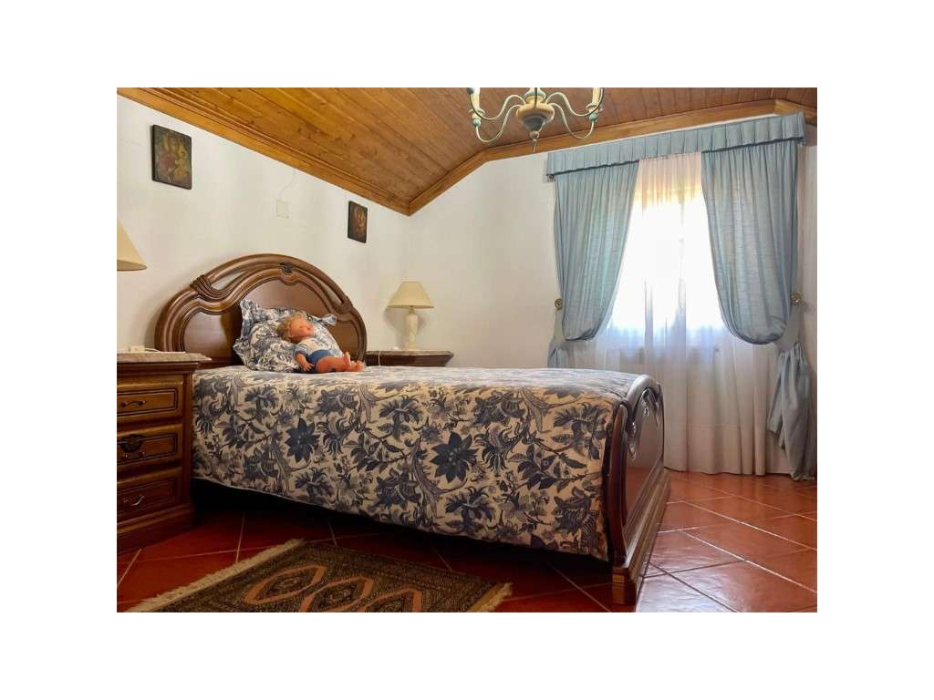 Espetacular moradia com 6 quartos na Ponte das 3 Entradas-13