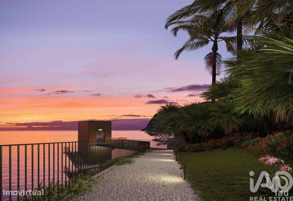 Apartamento T2 em São Martinho de 207,00 m2 - Grande imagem: 1/15