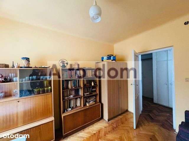 Dom wolnostojący w Centrum Wołomina..-9