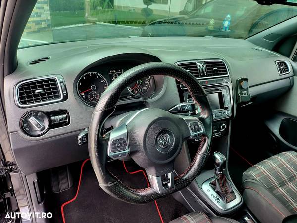 Volkswagen Polo 1.4 TSI GTI - 25