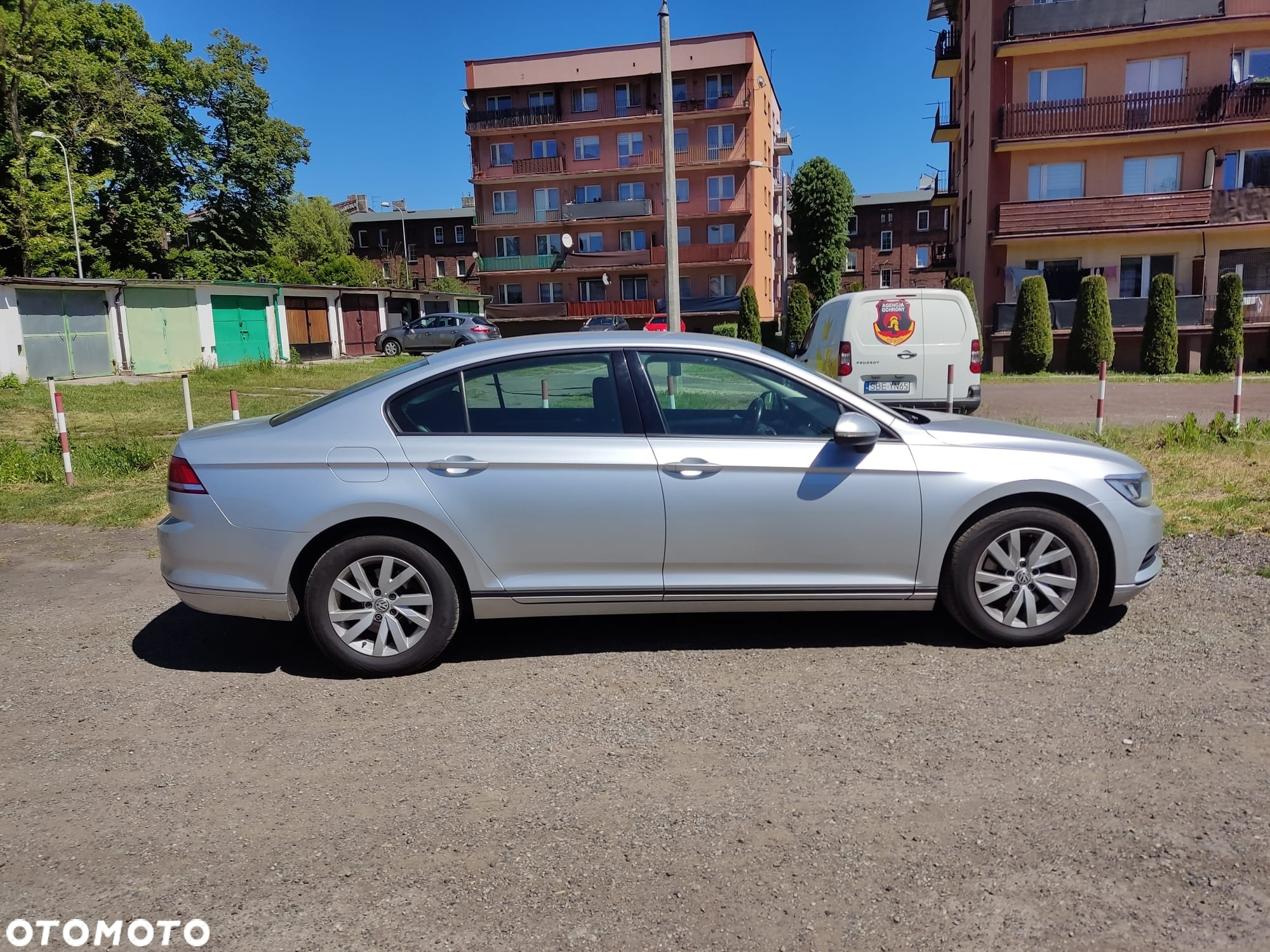 Volkswagen Passat 2.0 TDI BMT Comfortline - 10