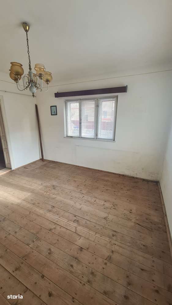 Apartament cu 2 camere de vânzare în Curtea de Argeș.-10