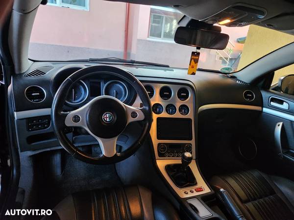 Alfa Romeo Brera 2.4 Multijet - 22