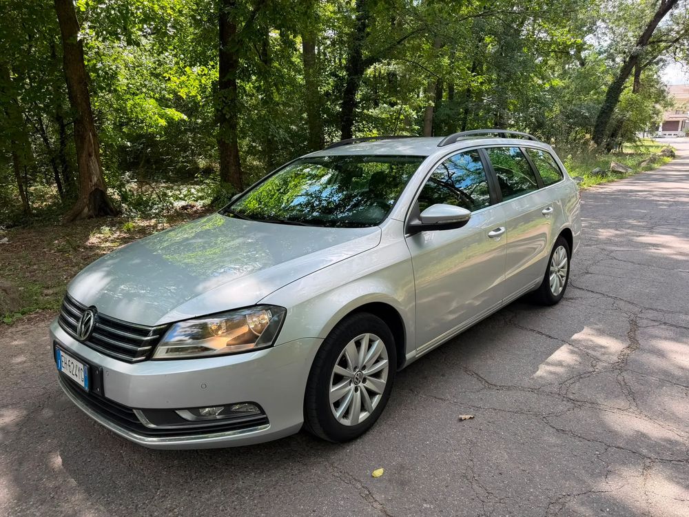 Volkswagen Passat 2011
