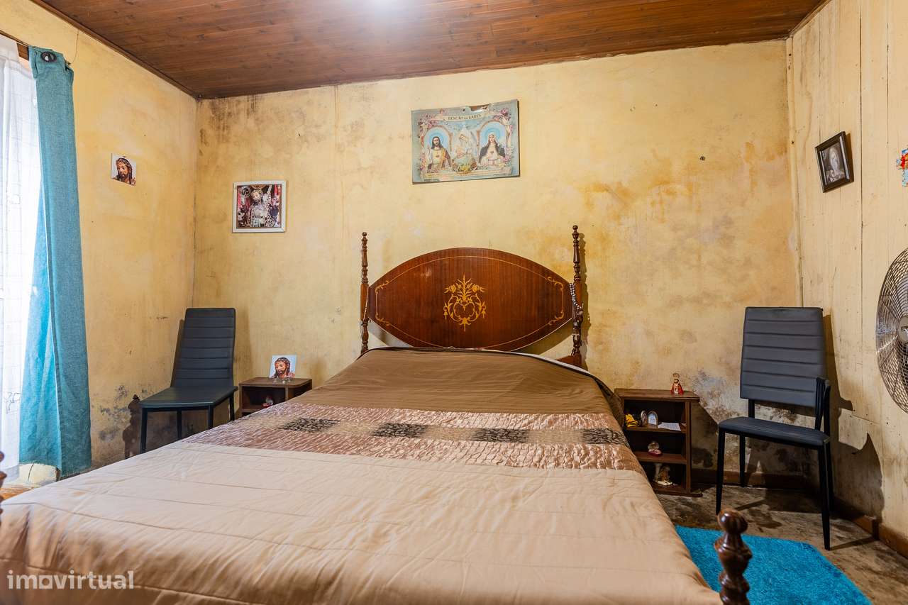 Moradia T2 - Feteiras-2