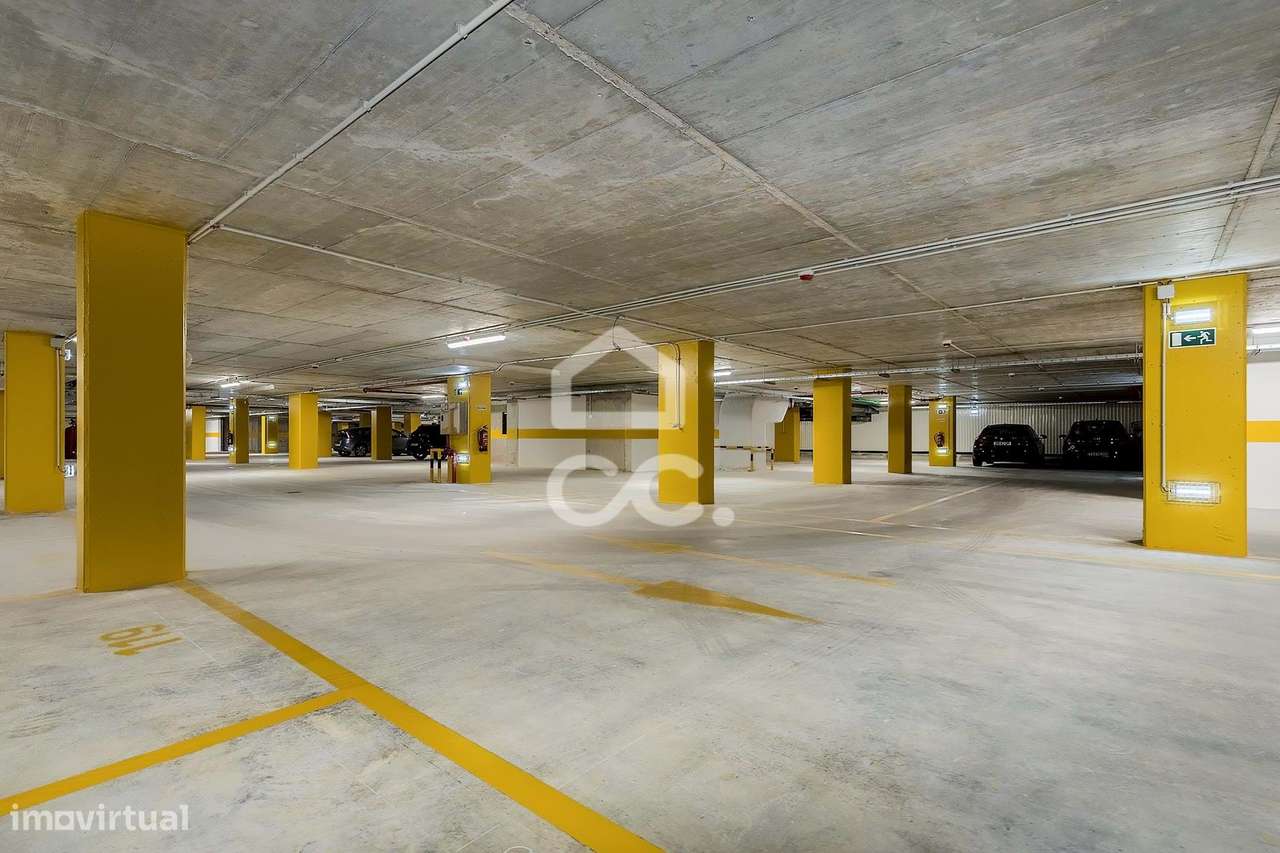 Apartamento T3 c/ Varanda | Condomínio JABA, Barreiro-42