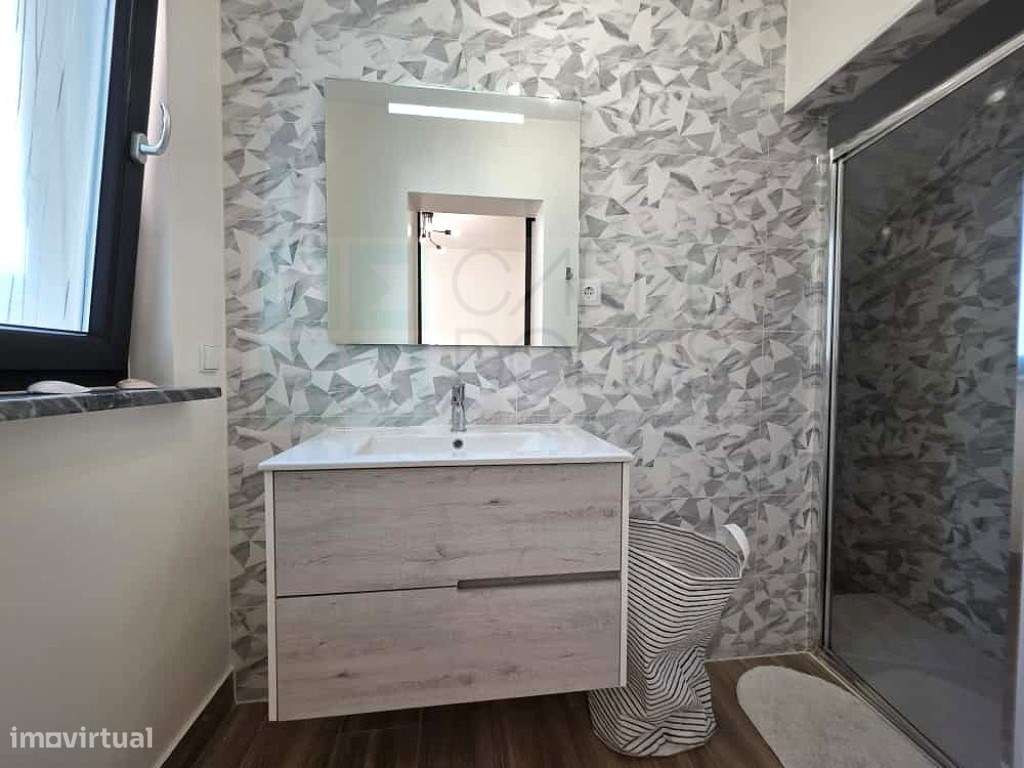 Moradia Renovada no Centro de Cabanas de Tavira-21