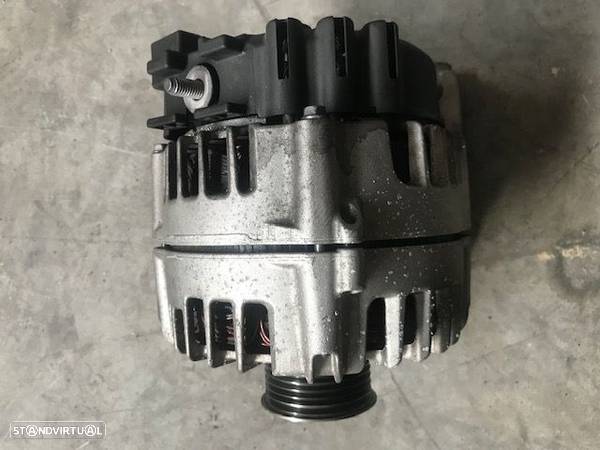 Alternador BMW 530 3.0 F10 F11 - 1