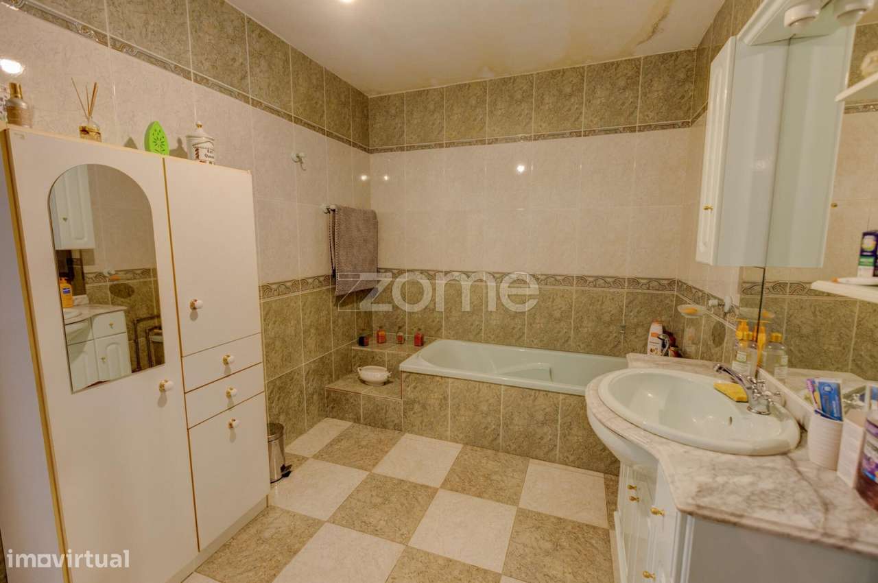 Moradia T4 +2 com Vistas Panorâmica - Grande imagem: 5/30