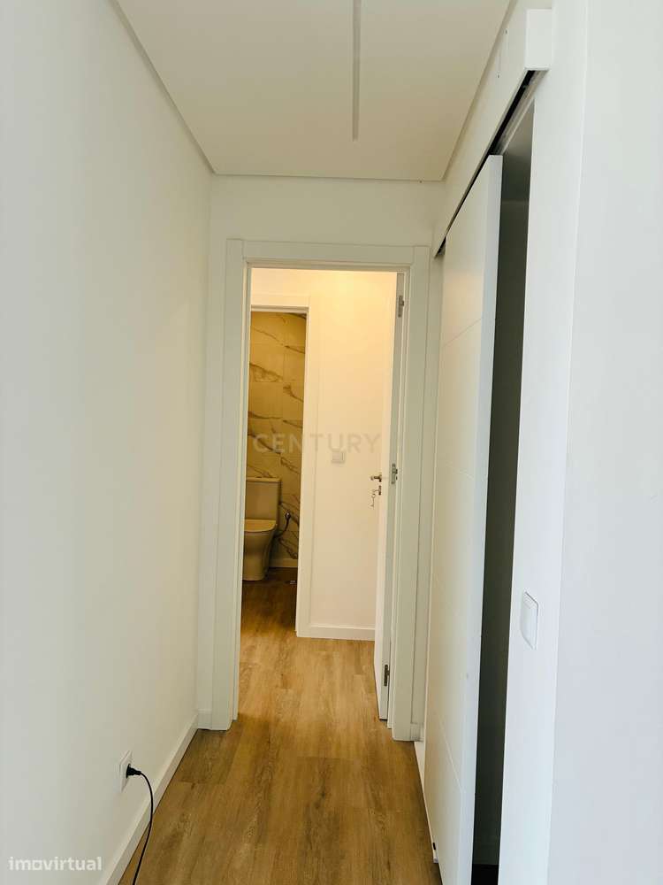 Apartamento T4 em Barreiro com Excelente Localização - Grande imagem: 5/30