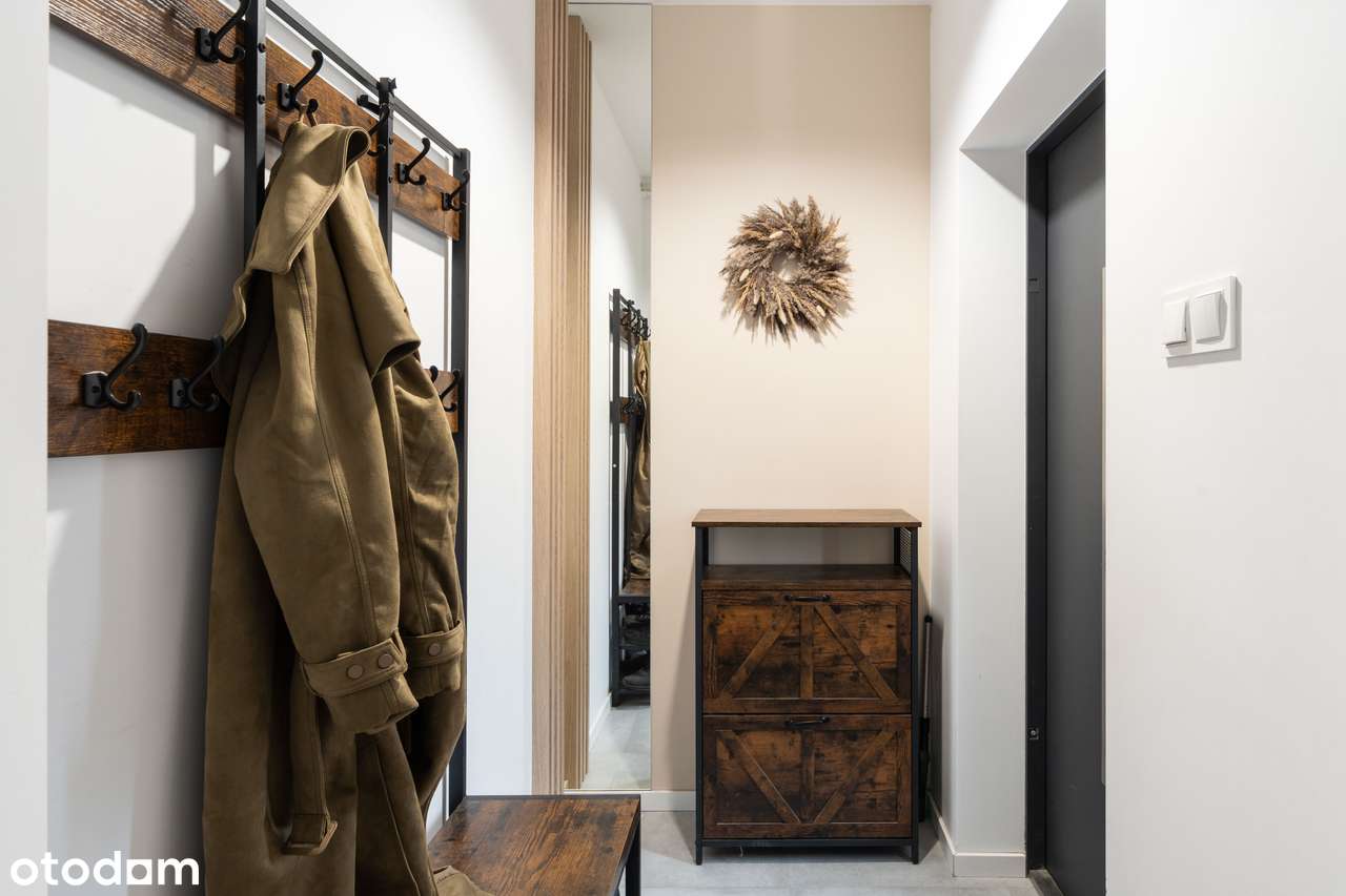 Przestronny bliźniak, gotowy do wejścia/fotowoltaika/klima./Koninko-19