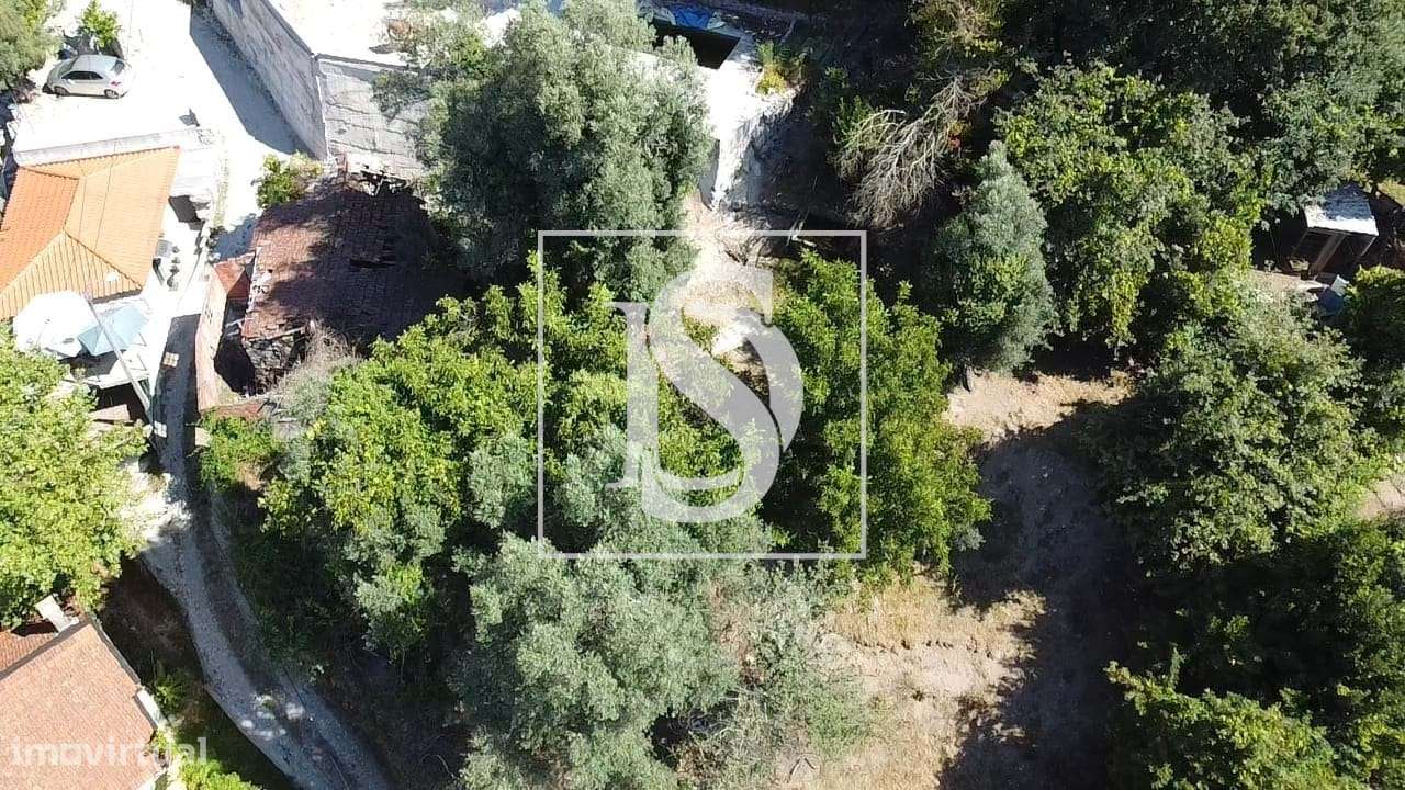 Moradia Em Pedra Para Restauro-25