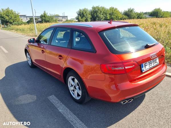 Audi A4 Avant 2.0 TDI ultra S tronic - 6