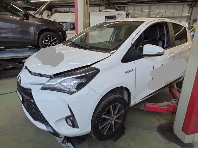 Toyota Yaris III (2011-2019) 1,5-Dual-VVT-iE Multidrive S Y20 Club 2019