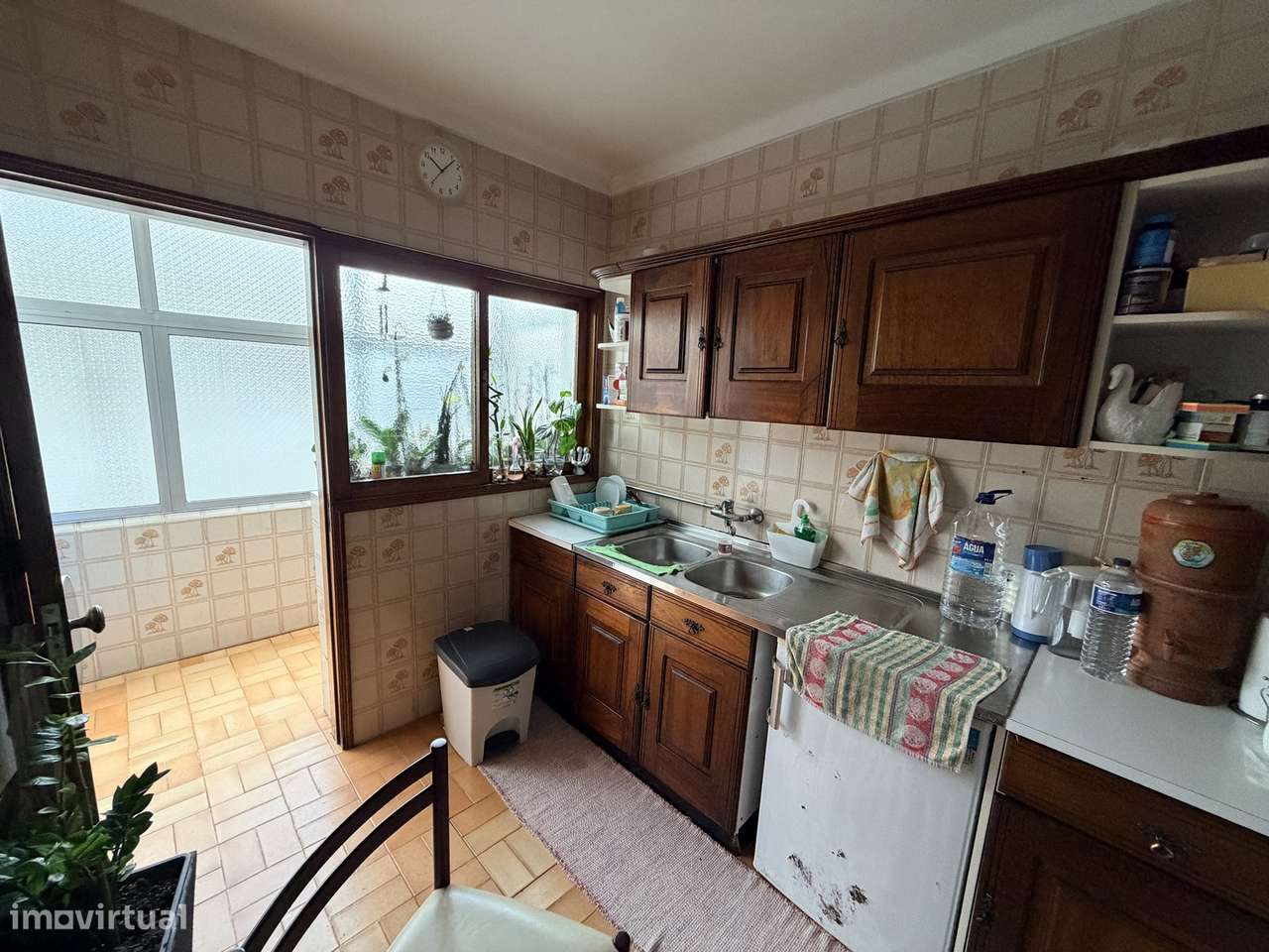 Apartamento T2 com 84 m² – Excelente oportunidade para remodelação - Grande imagem: 3/13