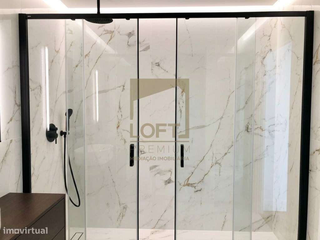 Apartamento T1 com 2 Frentes , Terraço, Totalmente Mobilado e Equip...-12