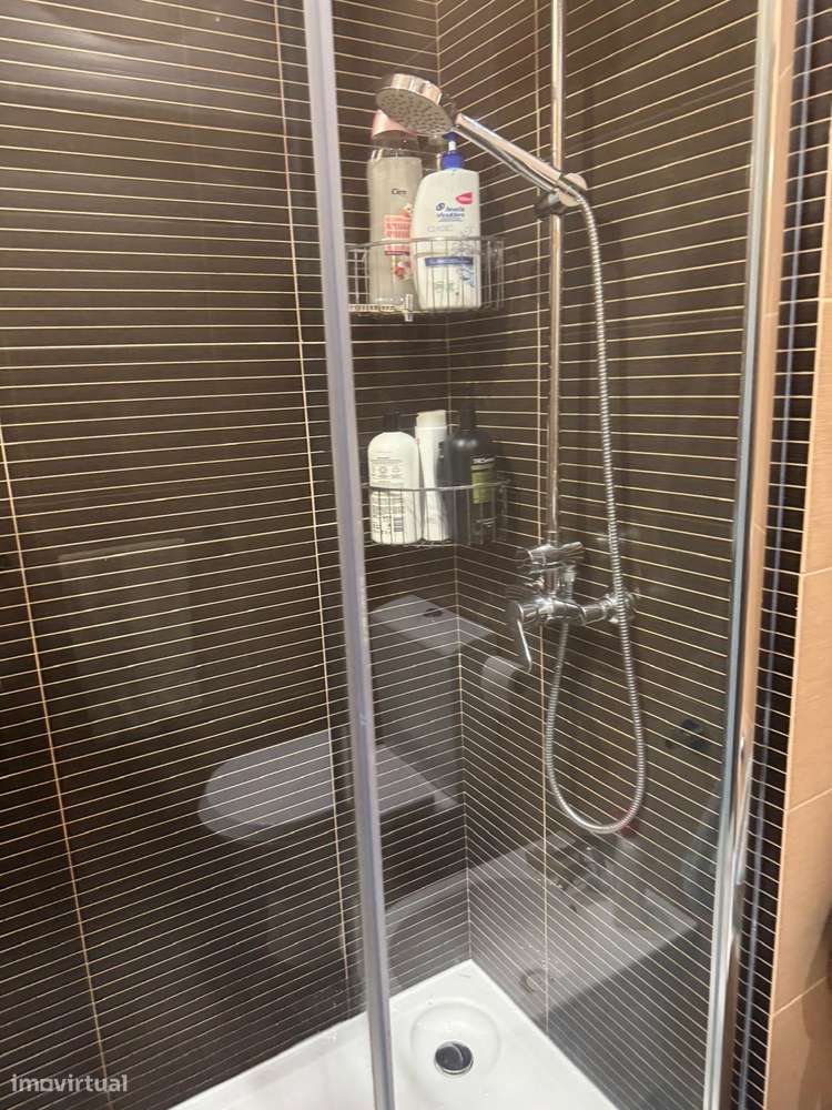 T2 em benfica para arrendar - Grande imagem: 4/7