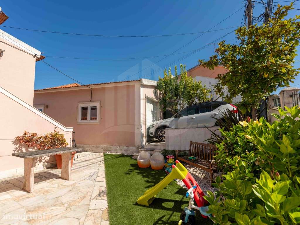 Casa Histórica com Vistas para o Palácio da Pena em Sintra-40