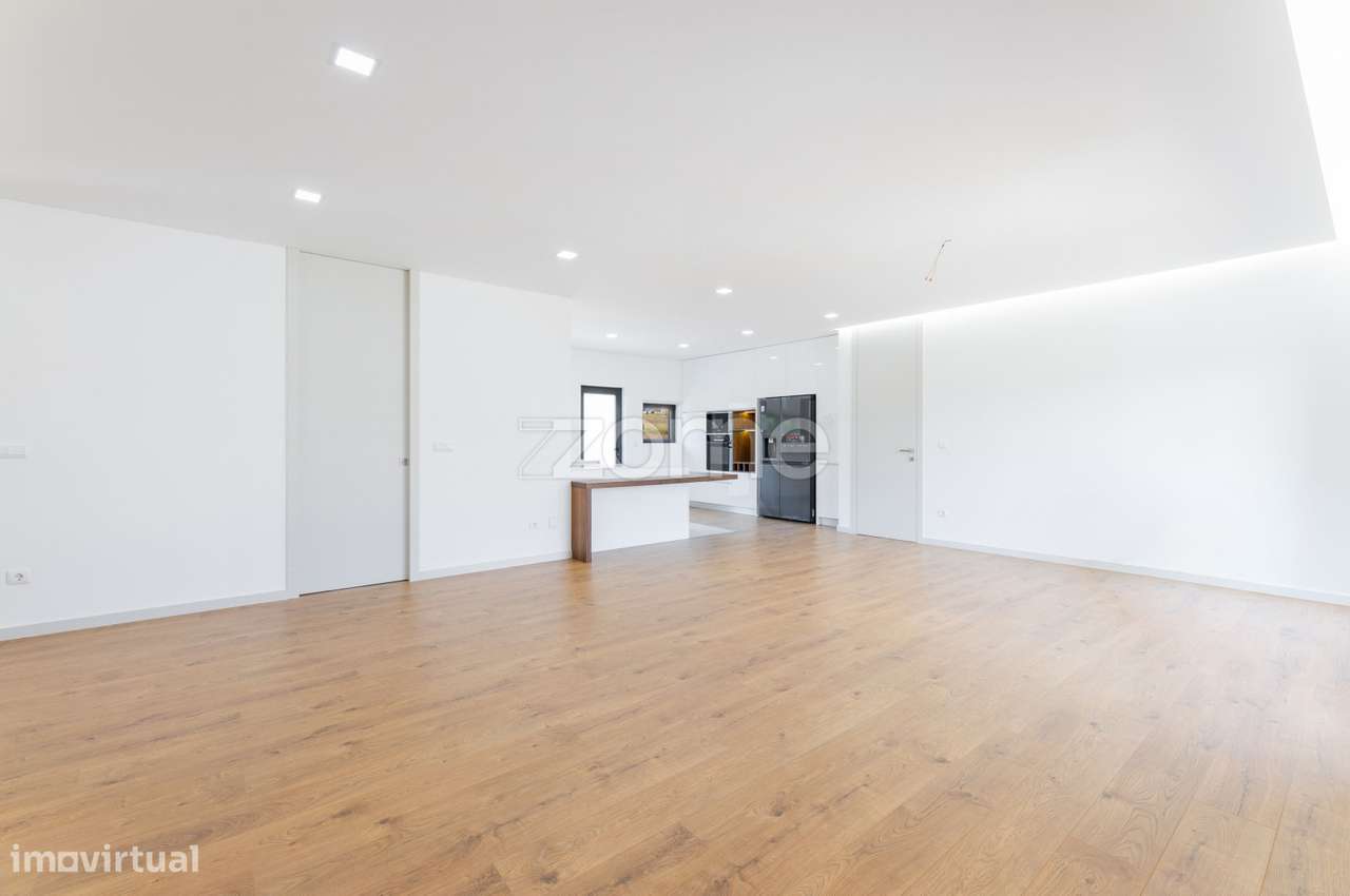 Moradia T3 Individual nova, em Areias, Barcelos! - Grande imagem: 4/42